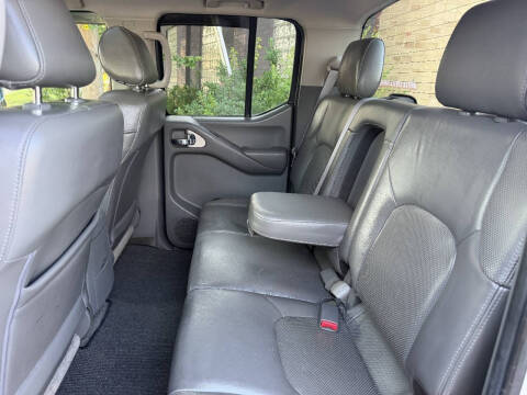 2005 Nissan Frontier LE