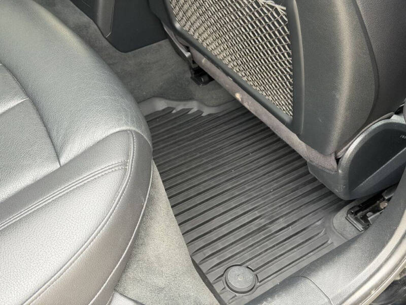 2017 Audi A4 2.0T quattro Premium Plus