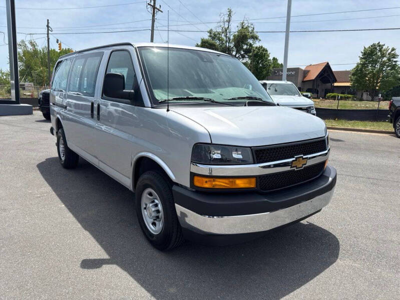 2026 Chevrolet Express 2500