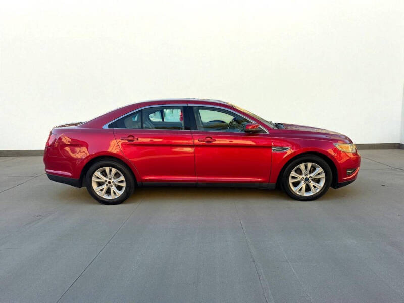 2012 Ford Taurus SEL
