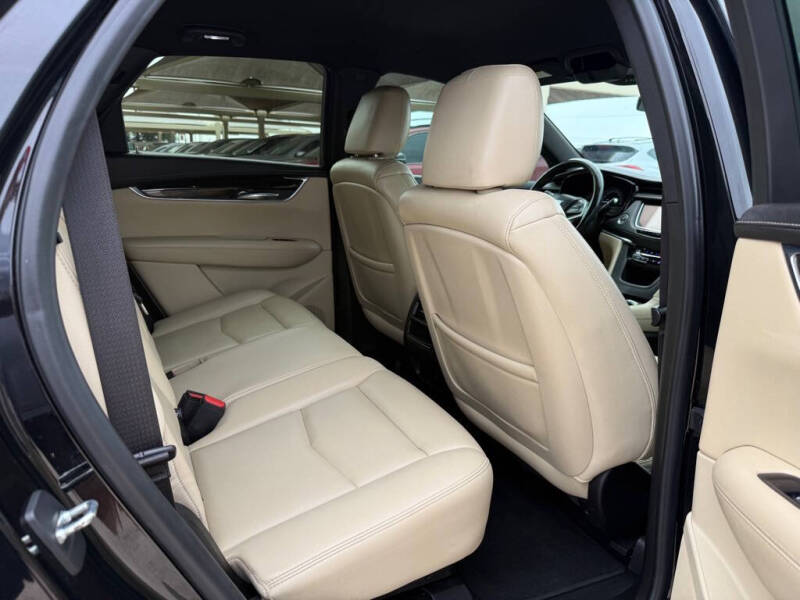 2018 Cadillac XT5