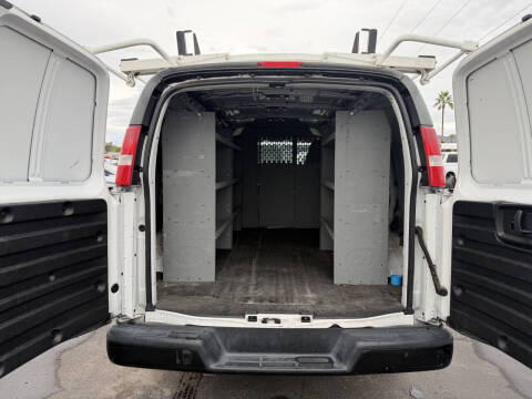 2017 Chevrolet Express 2500