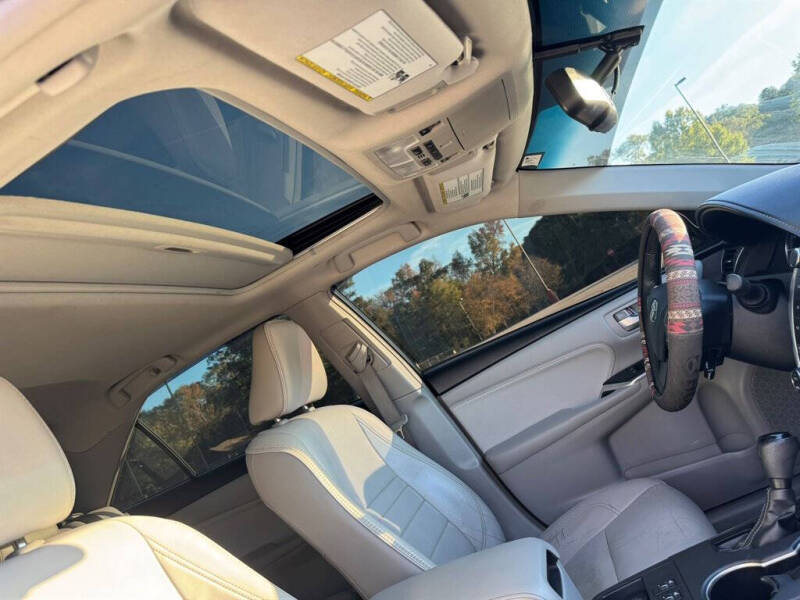 2017 Toyota Camry XLE