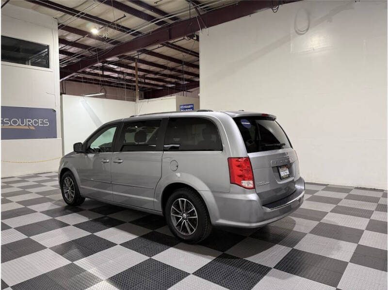2017 Dodge Grand Caravan SXT