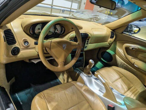 2000 Porsche 911 Carrera 4