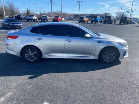 2020 Kia Optima for sale at Davco Auto in Fort Wayne IN