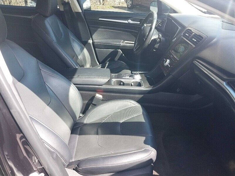 2020 Ford Fusion Titanium