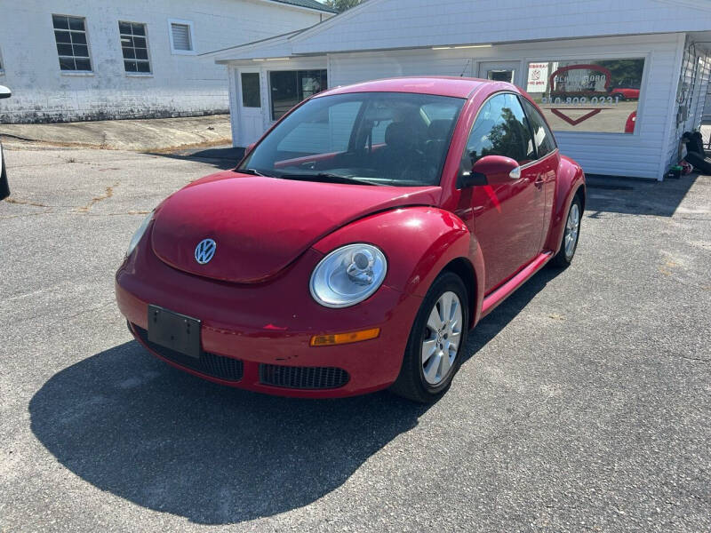 2009 Volkswagen New Beetle for sale at Bladenboro Pre-Owned, INC in Bladenboro NC