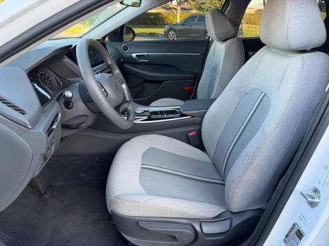 2020 Hyundai Sonata SE