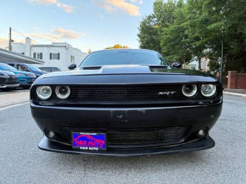 2016 Dodge Challenger SXT Plus
