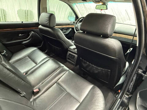 2001 BMW 5 Series 540i