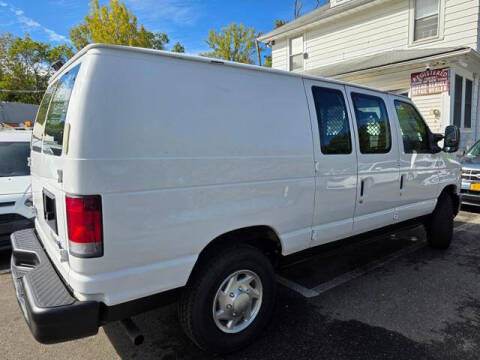 2011 Ford E-Series E-250