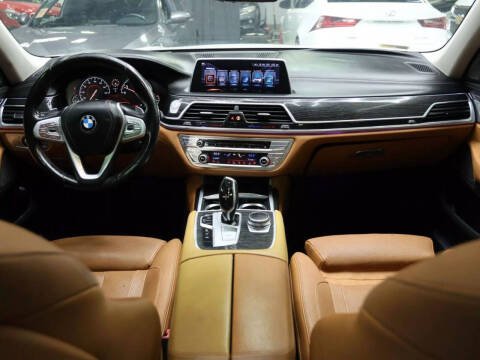 2016 BMW 7 Series 740i