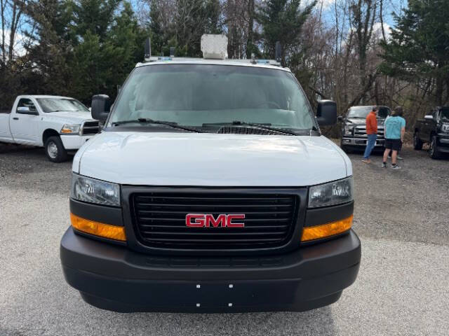 2022 GMC Savana 2500