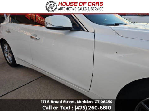 2015 Infiniti Q50 Premium