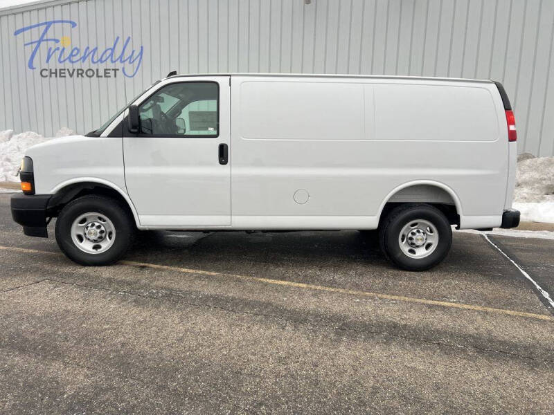 2025 Chevrolet Express 3500