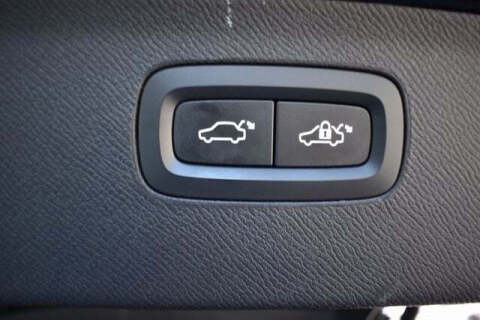 2018 Volvo XC90 T8 eAWD Inscription