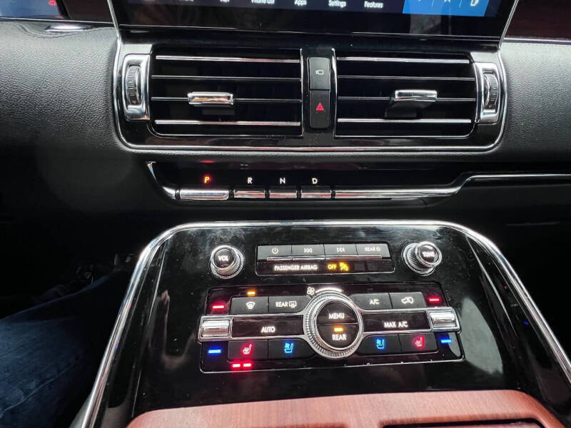 2023 Lincoln Navigator Reserve