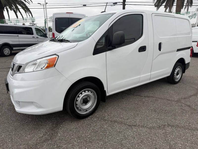 2020 Nissan NV200