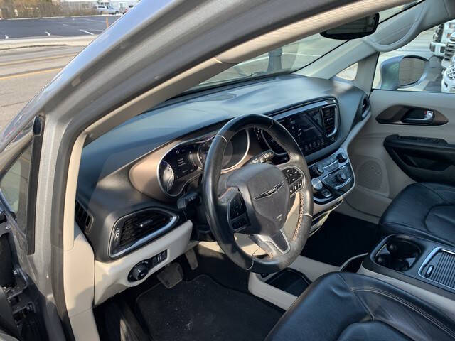 2018 Chrysler Pacifica Touring L Plus