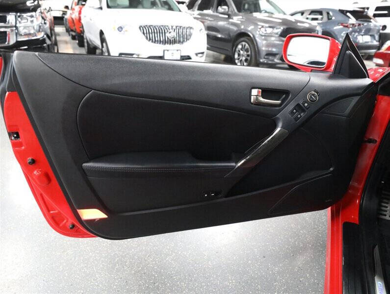 2015 Hyundai Genesis Coupe 3.8 Ultimate