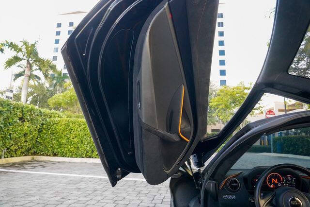 2018 McLaren 720S Performance