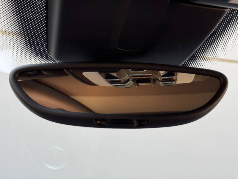 2014 Porsche Cayenne Platinum