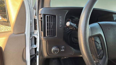 2023 GMC Savana 2500