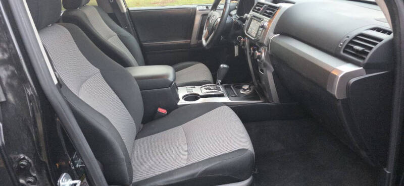 2017 Toyota 4Runner SR5