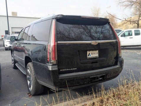 2018 Cadillac Escalade ESV Premium Luxury