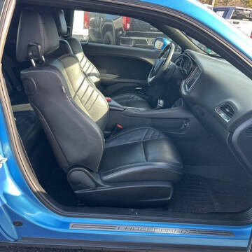 2016 Dodge Challenger SRT Hellcat