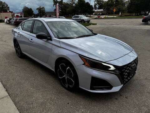 2024 Nissan Altima 2.5 SR