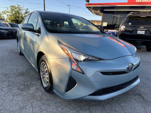 2017 Toyota Prius Two