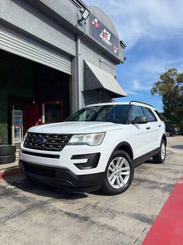 2016 Ford Explorer