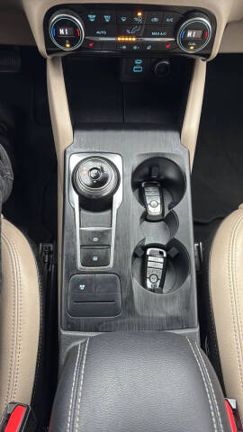 2021 Ford Escape Hybrid SEL