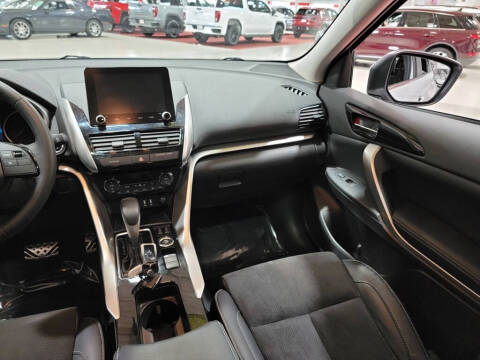 2023 Mitsubishi Eclipse Cross SE