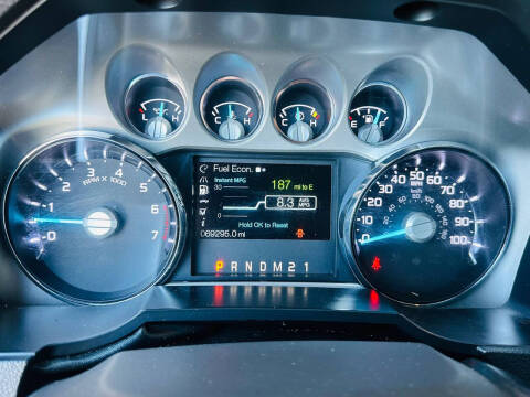 2014 Ford F-350 Super Duty Lariat