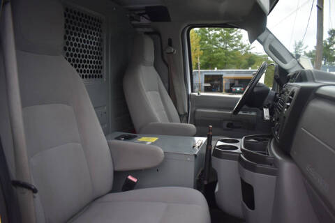 2014 Ford E-Series E-150