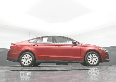 2013 Ford Fusion S