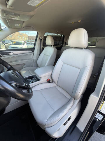 2019 Volkswagen Atlas SE