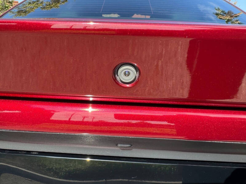 2018 Dodge Challenger R/T Plus