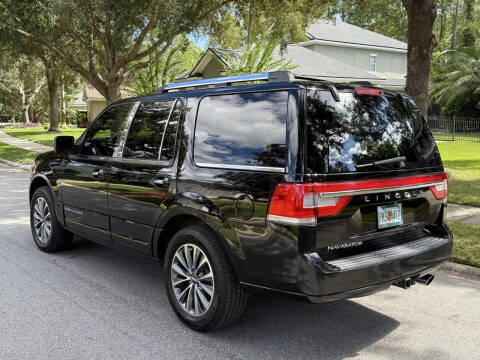 2017 Lincoln Navigator Select
