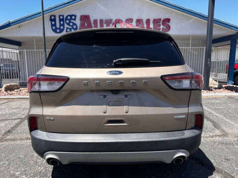 2020 Ford Escape SE