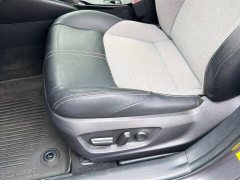 2024 Toyota Corolla Hatchback XSE