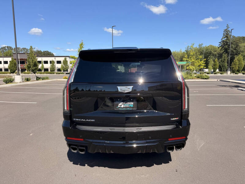 2025 Cadillac Escalade-V ESV