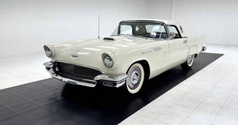 1957 Ford Thunderbird