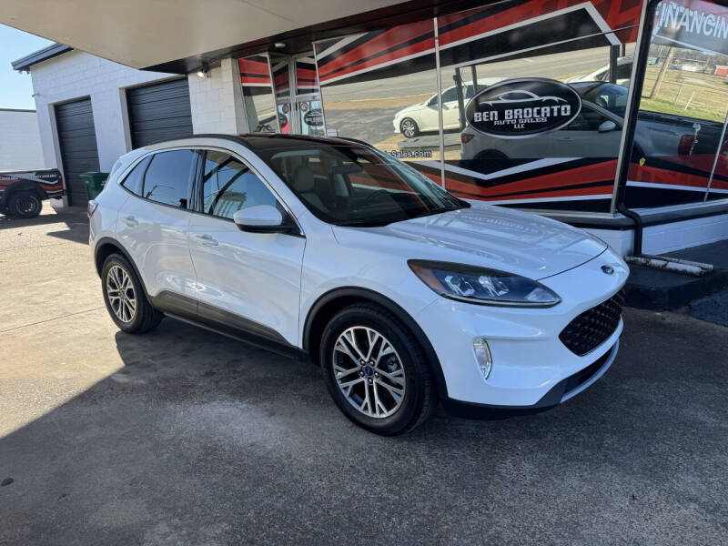 2021 Ford Escape SEL's photo