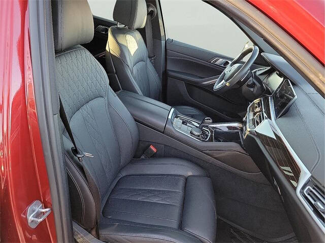 2023 BMW X6 xDrive40i