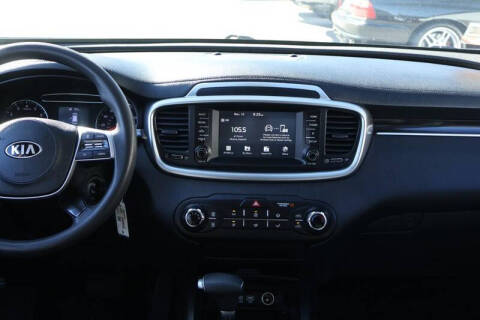 2020 Kia Sorento LX