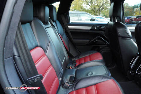 2018 Porsche Cayenne GTS